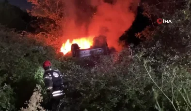 Takla Atan Otomobil Alev Alev Yandı, Sürücü ve Eşi Pencereden Kurtuldu